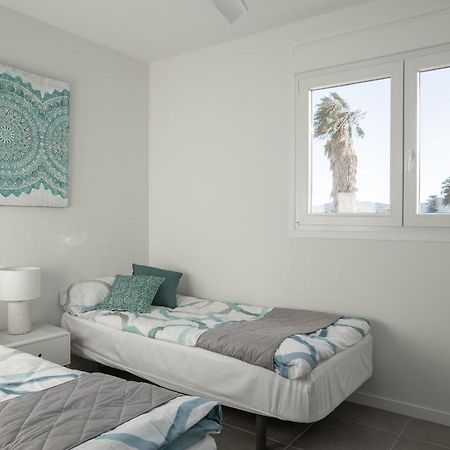 Sunny Apartment In Denia With Outdoor Swimming Pool And Garage Parking Place Included, 300M From The Sandy Beach Extérieur photo