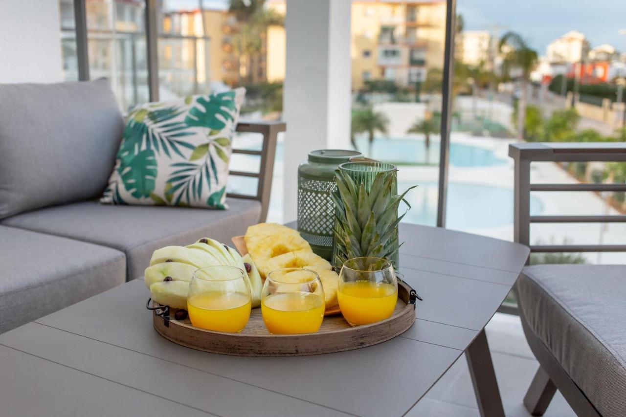 Sunny Apartment In Denia With Outdoor Swimming Pool And Garage Parking Place Included, 300M From The Sandy Beach Extérieur photo