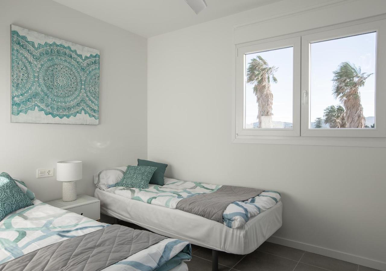 Sunny Apartment In Denia With Outdoor Swimming Pool And Garage Parking Place Included, 300M From The Sandy Beach Extérieur photo
